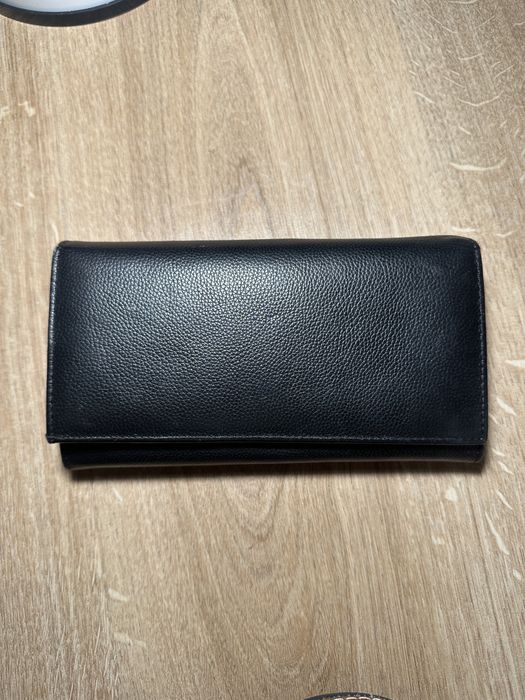 Черен портфейл  от естествена кожа