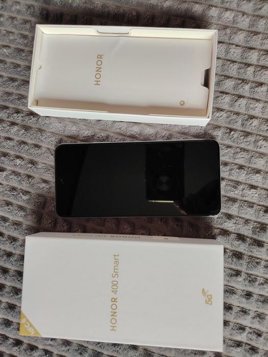 HONOR 400 Smart 5G (128GB памет, 4GB RAM)