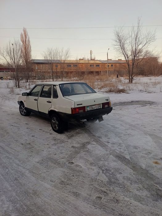 Продам 99 карб торг есть