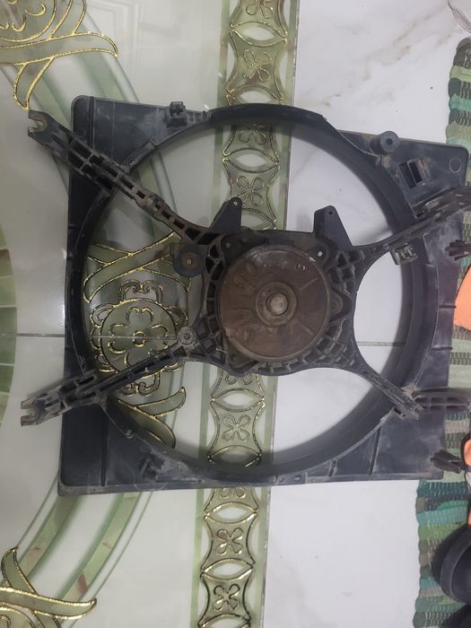 Мерседес бенц Моторчик вентилятора радиатора