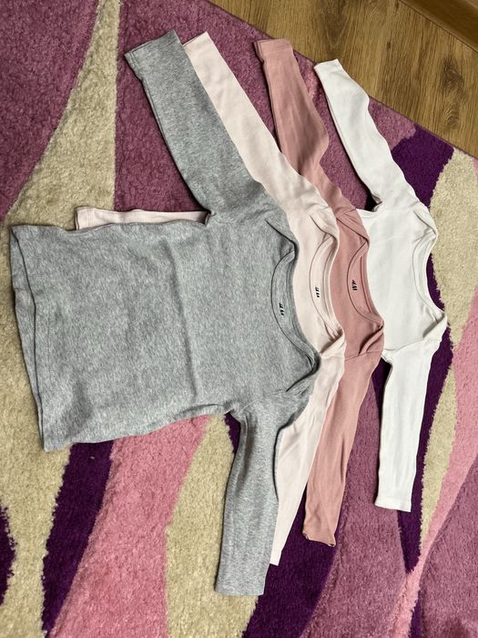 Lot 4 bluzite H&M 6-9 luni