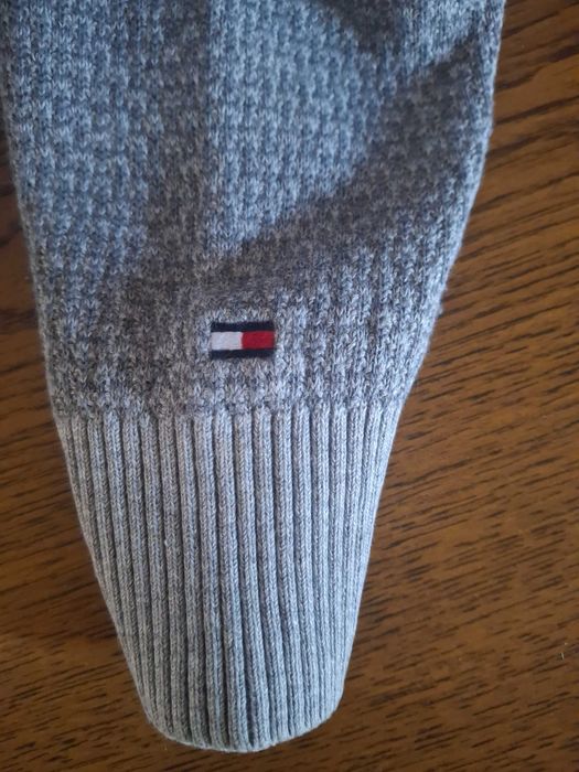 Pulover Tommy Hilfiger