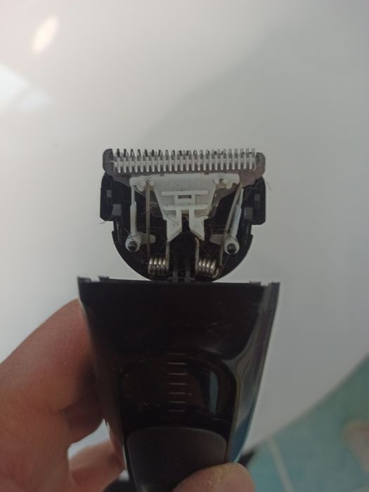 Продам машинку для волос braun