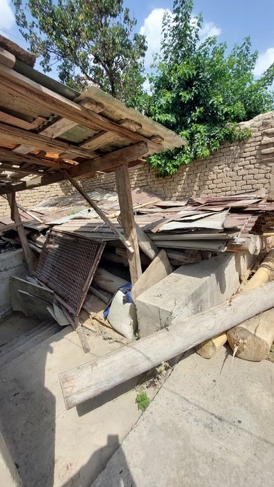 Nazarbeoda 10 sotix joy sotiladi