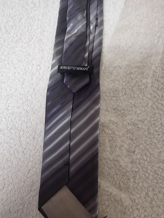 Cravata nouă Giorgio Armani