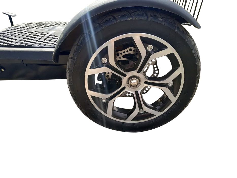 ВНОСИТЕЛ Евтини Електрически Триколки , задно предаване