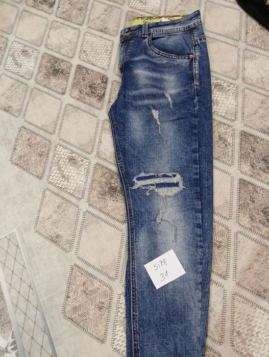 Модерни дънки за момчета 30-31