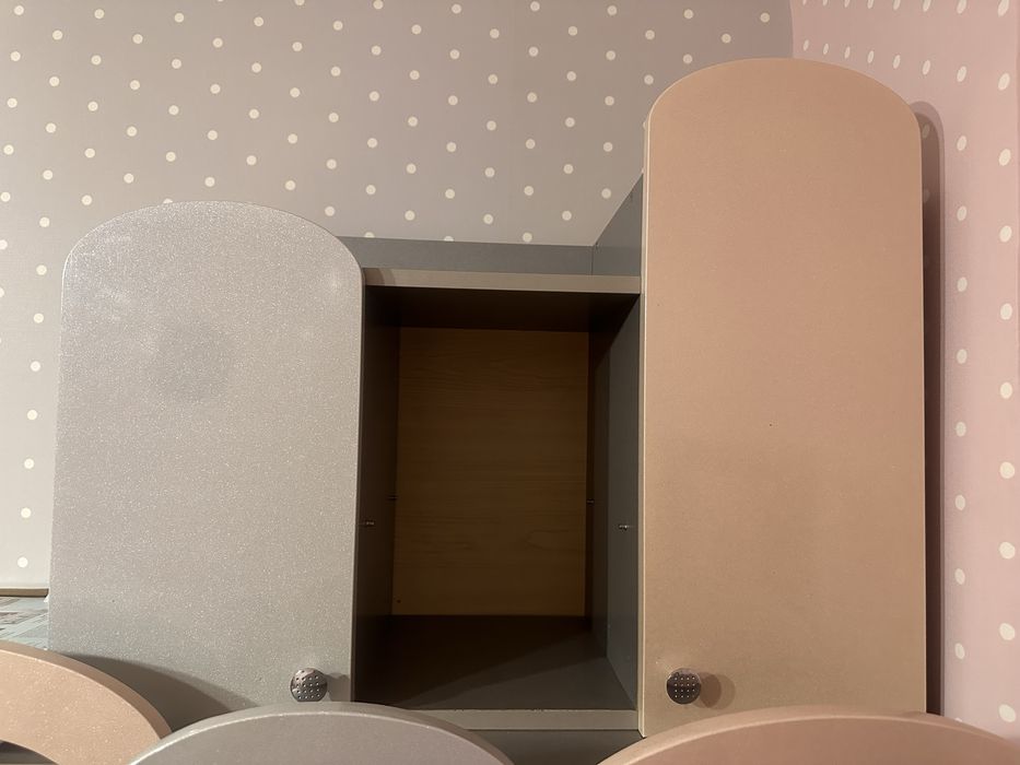 Гарнитур в детскую (шкаф)