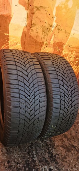 2 Anvelope Bridgestone 215 55 R17 M+S. Dot 2021