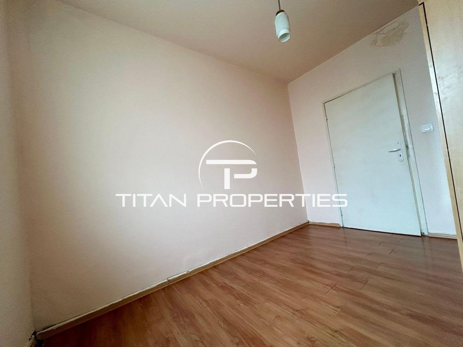 Продава се Тристаен апартамент в Пловдив, Южен - 80 кв.м за 765 €/кв.м - Снимка #3