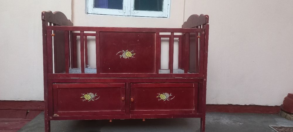 Продаётся кровать