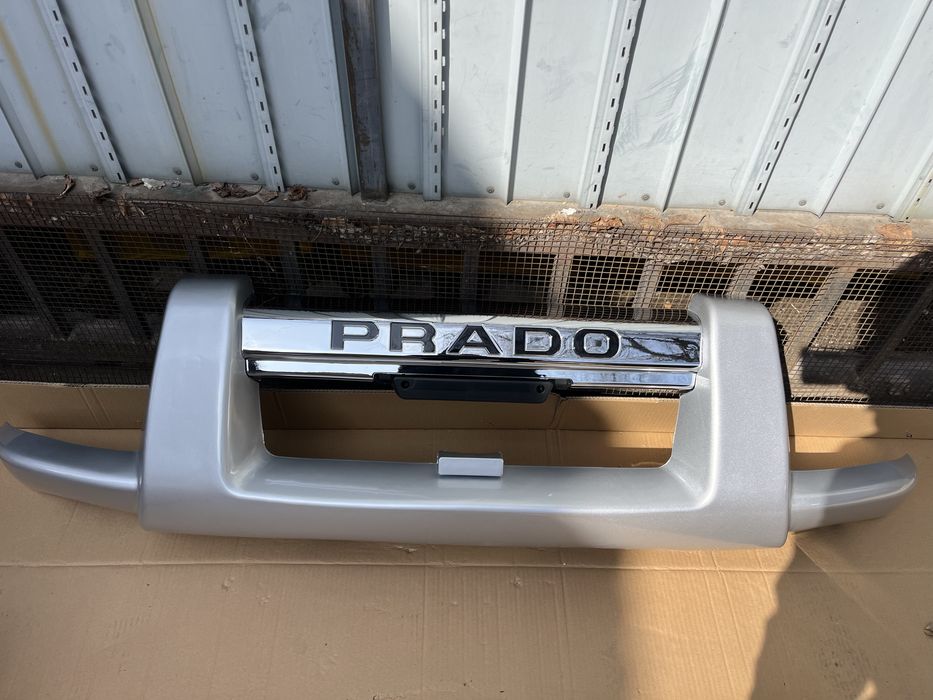 Губа на передний бампер Prado 120