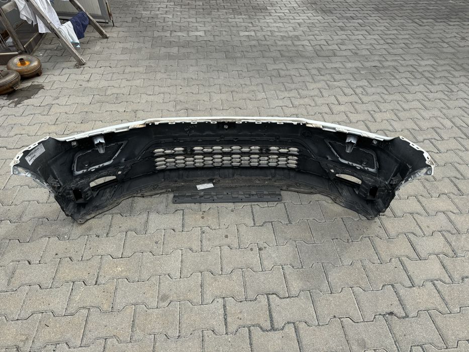 Оригинална предна броня с решетка за VW Volkswagen Tiguan след 2016г