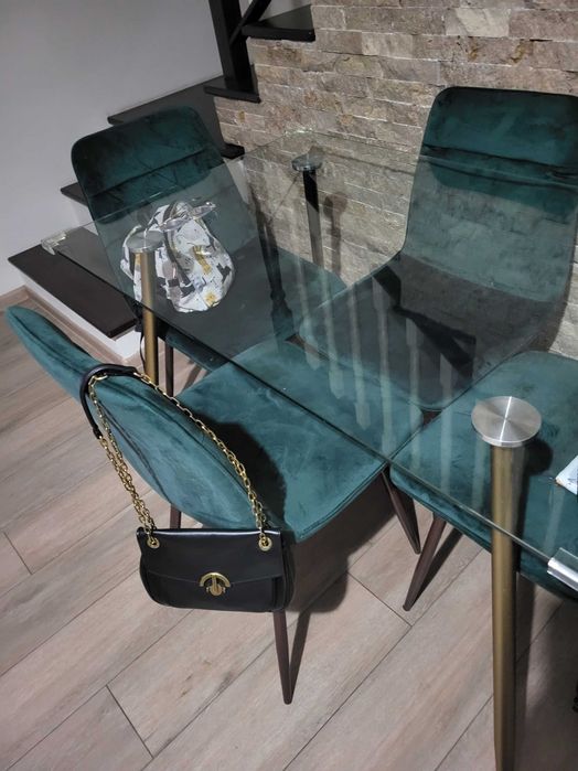 Vand masa sticla living +4 scaune