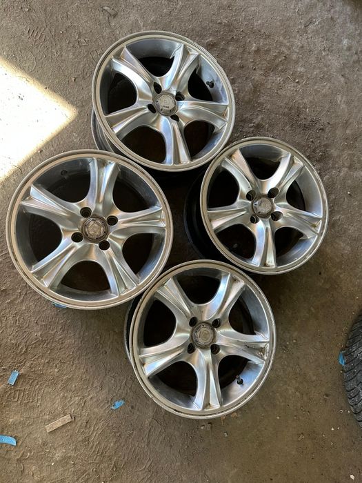 R15 PCD 4 *100 Комплект легкосплавных дисков