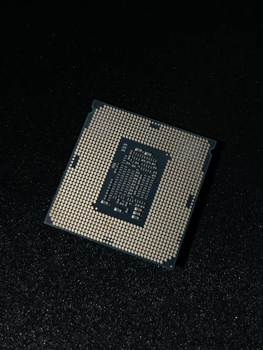 Продам INTEL CORE I5-7500 SR335 3.40GHZ