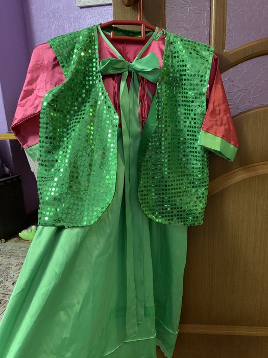 Продается детский костюм для девочек