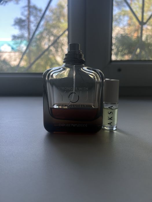 Продам духи Armani stronger with you