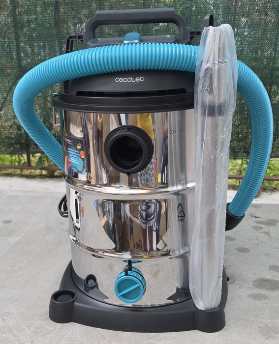 Прахосмукачка Conga 1600w 30l