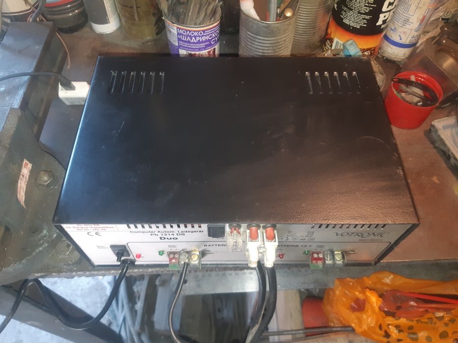 Продам компьютерное зарядное устройство.