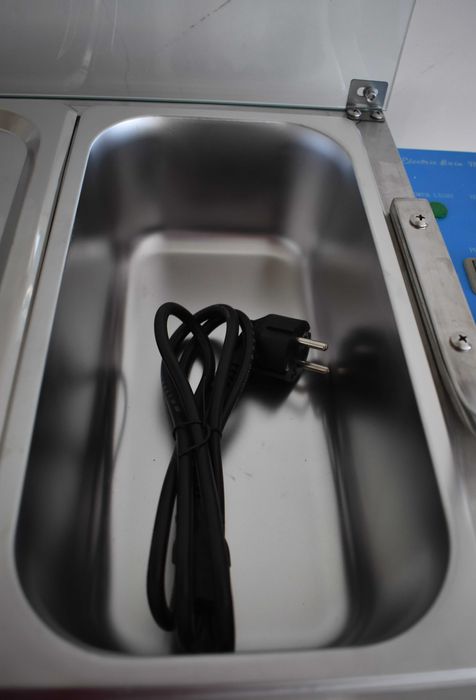 Vitrina electrica mentinere la cald Bain Marie 1.2M 6 GN 1/3 10cm