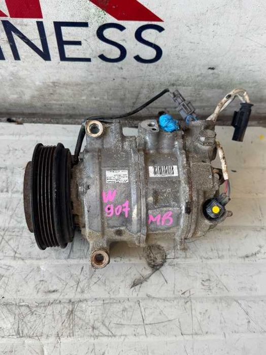 Compresor clima Mercedes Sprinter w 907 cod piesa 447250-1670