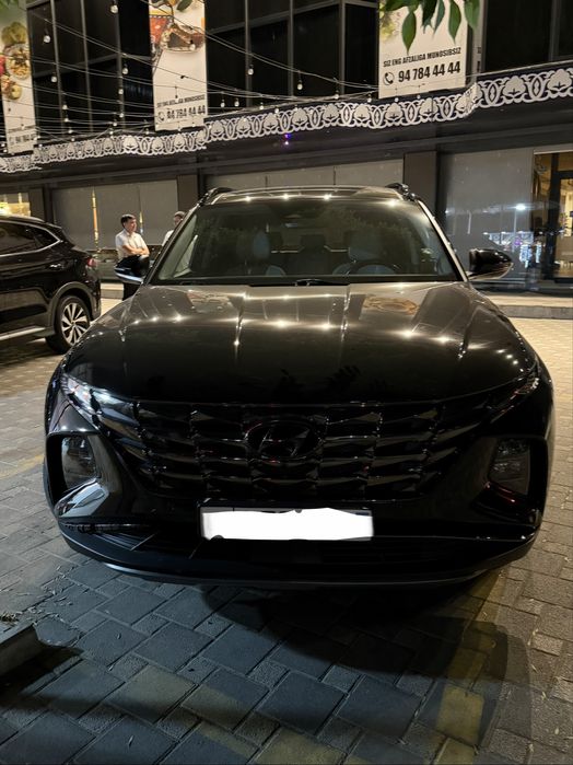 Hyundai Tucson.