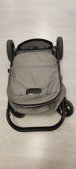 Коляска Joie фирменная