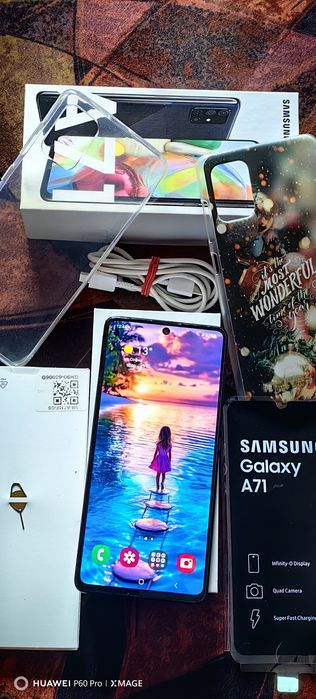 SAMSUNG GALAXY A71 5G-Перфектно Състояние.Пълен комплект+подаръци