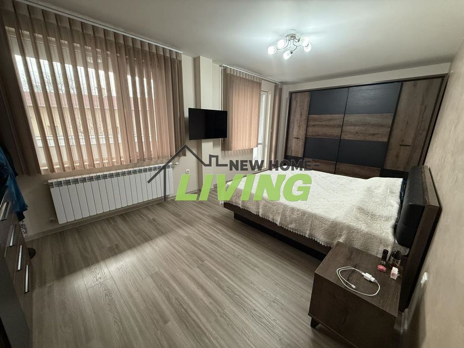Продава се Тристаен апартамент в Пловдив, Коматево - 133 кв.м за 813 €/кв.м - Снимка #4