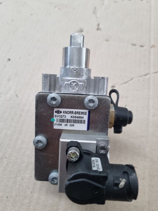 Knorr bremse SV3273 sau K054884 supapa ridicare coborâre