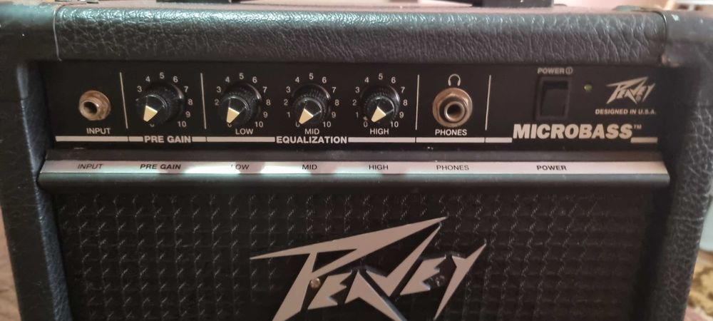 Продавам  китарно кубе Peavey