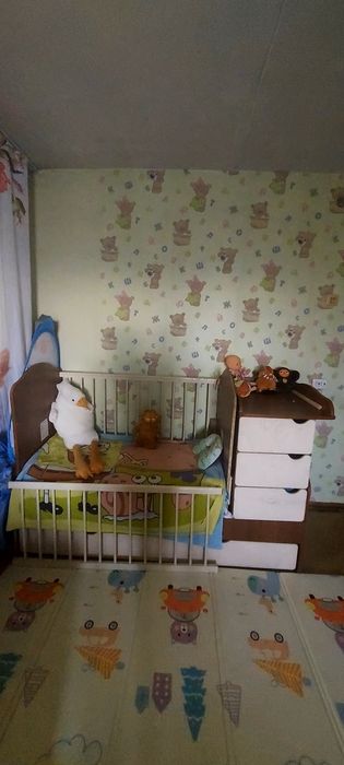 Продам детскую кроватку
