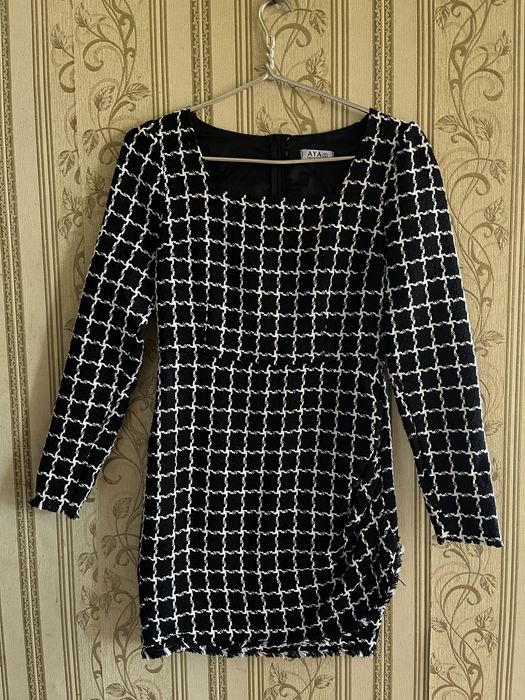 Продам платье