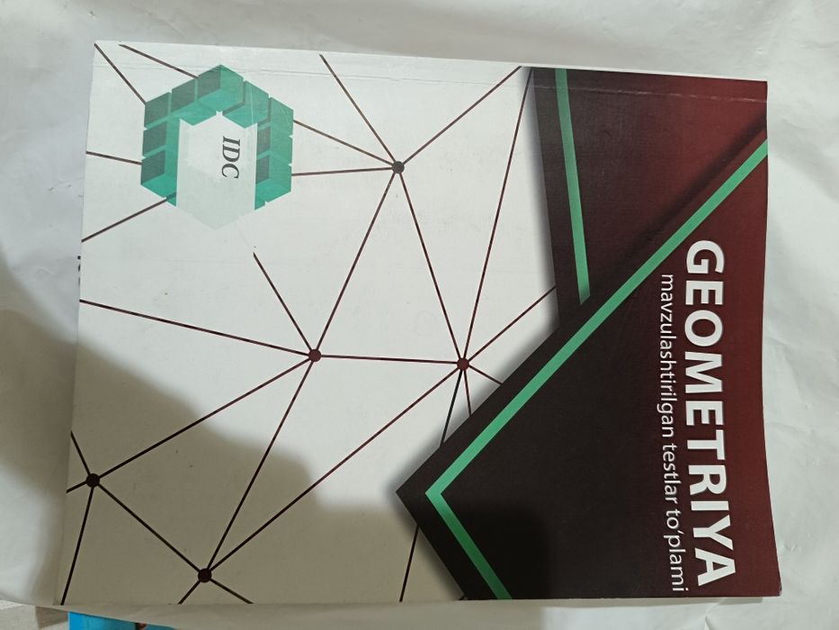 Idc geometriya kitobi