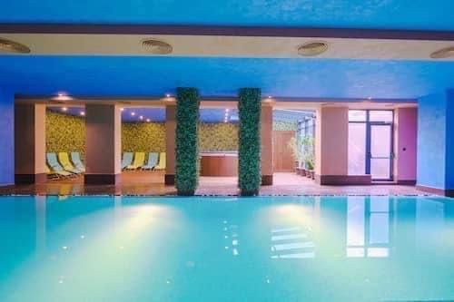 Нощувка в Банско/район Пирин голф 5 Нощувки+ 1 подарък