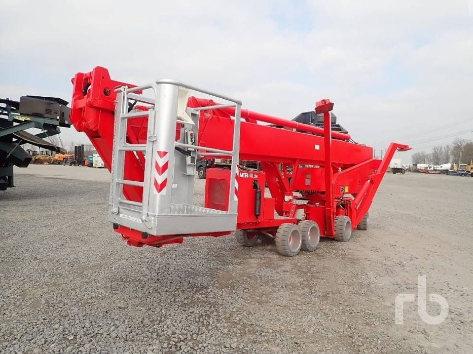 Подъёмник телескопический коленчатый