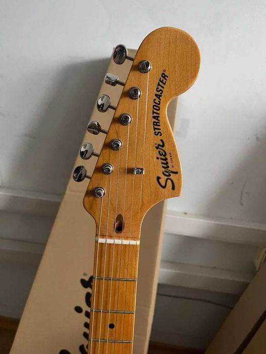 Китара FENDER Нова