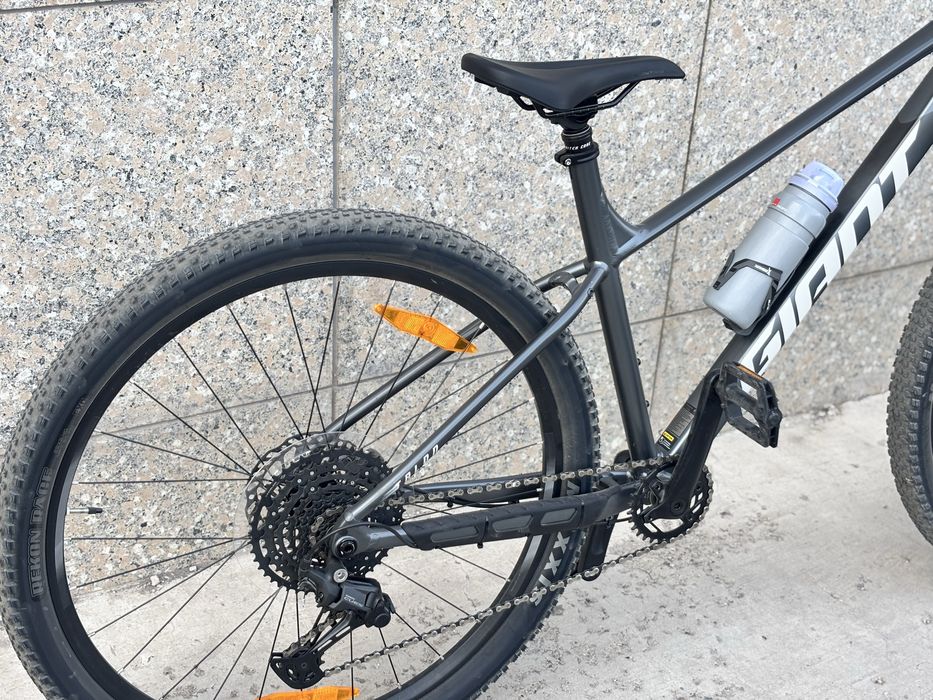 Прдама велосипед Giant talon 1 2025