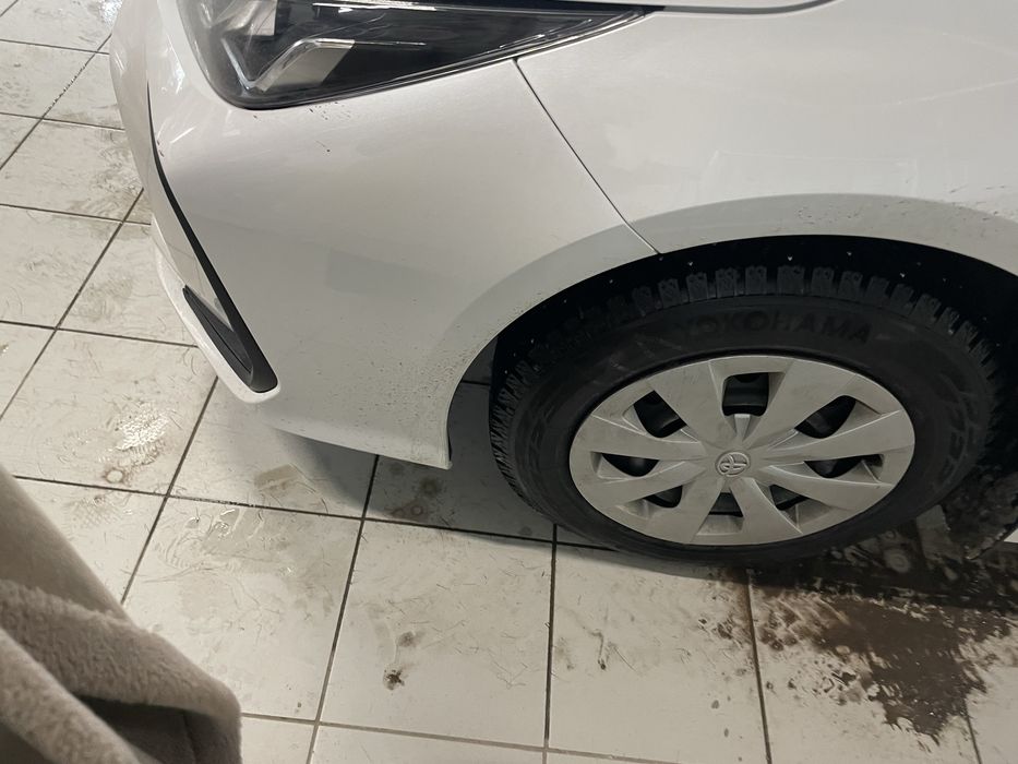 Продам Короллу