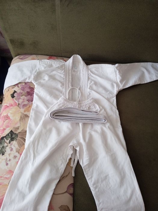 Кимоно  детское  размер 130см