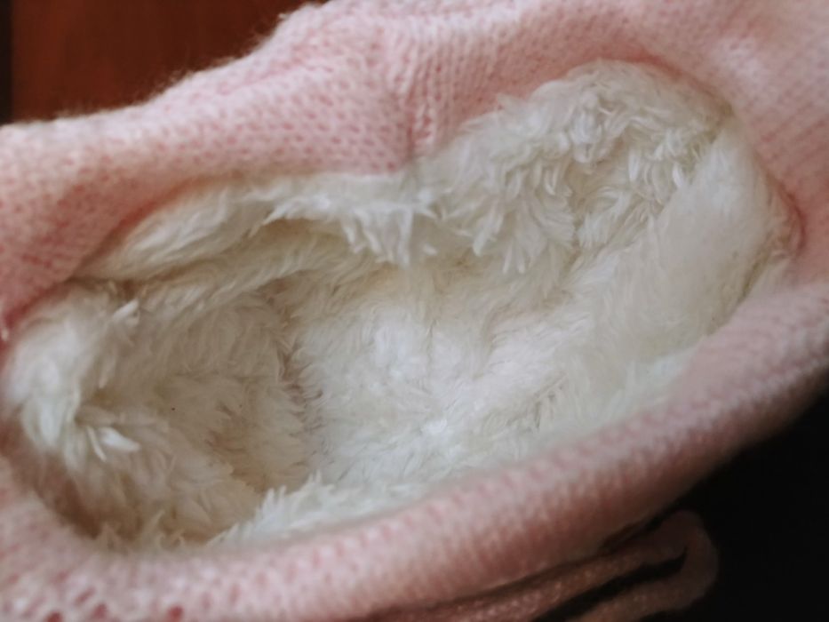 Продаю шапочку для новорожденных