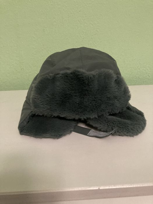 Бебешка шапка ушанка