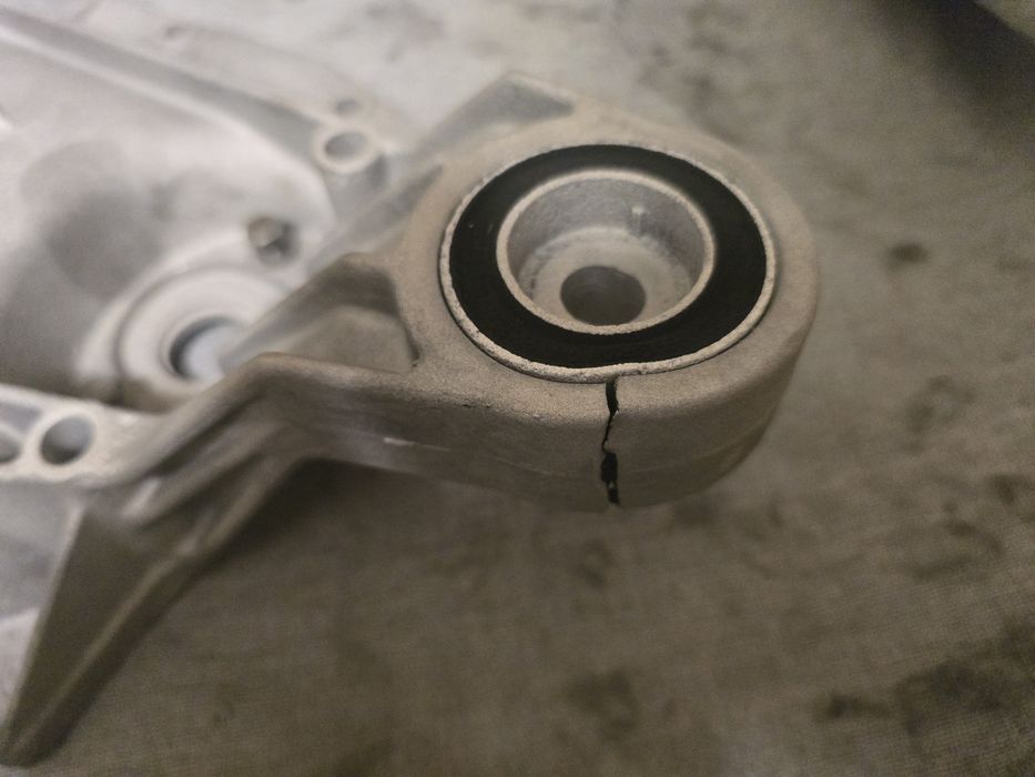 Капак за диференциал e36 differential e36 cover 188 за Шпер или Отворен Голям