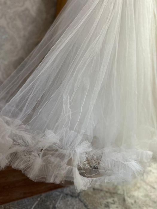 Продам детское платье бальное, вечернее