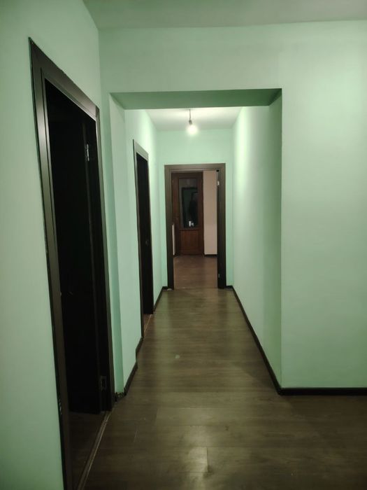 Янги курилган 3 хонали уй сотилади (3/5/7)