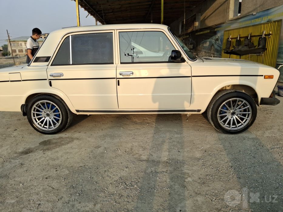 Vaz 2106 sotiladi