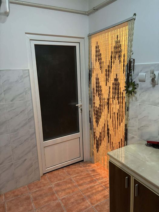 Închiriez Apartament