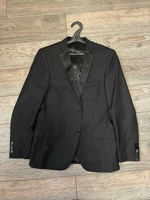 пиджак на молодого человека