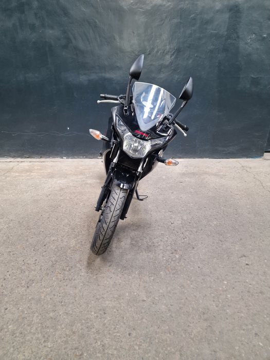 Honda CBR 125 R 2016 7600km